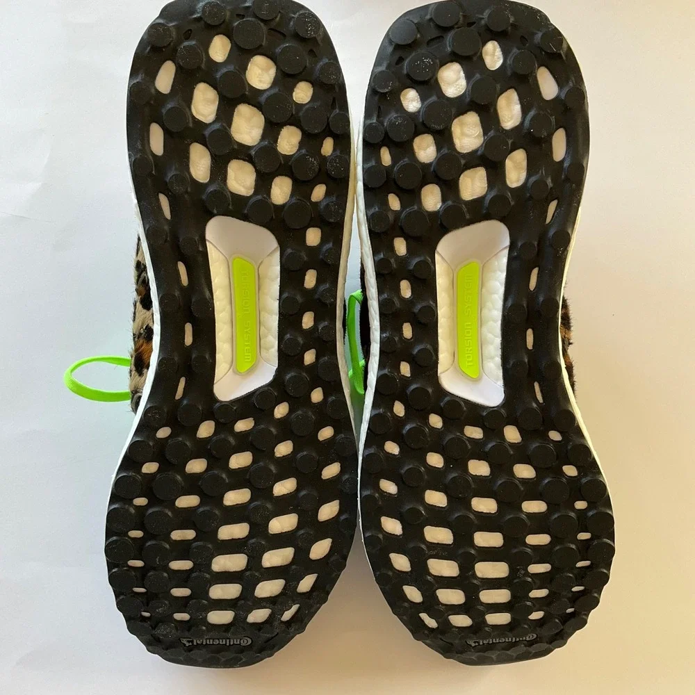Adidas Ultraboost DNA Leopard Neon Pony Hair Shoes FZ2731 Men10.5 Women 11.5 NIB